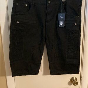 Decibel men’s distressed shorts. Sz: 42W